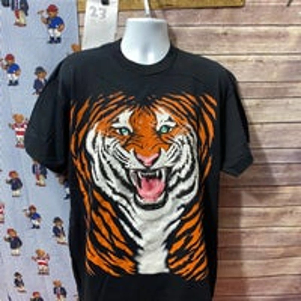 Bengal tiger vintage single stage black shirt Cincinnati Joe burrow Large